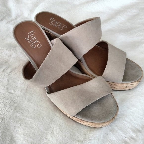 Franco Sarto Wedge Heel - Picture 2 of 4